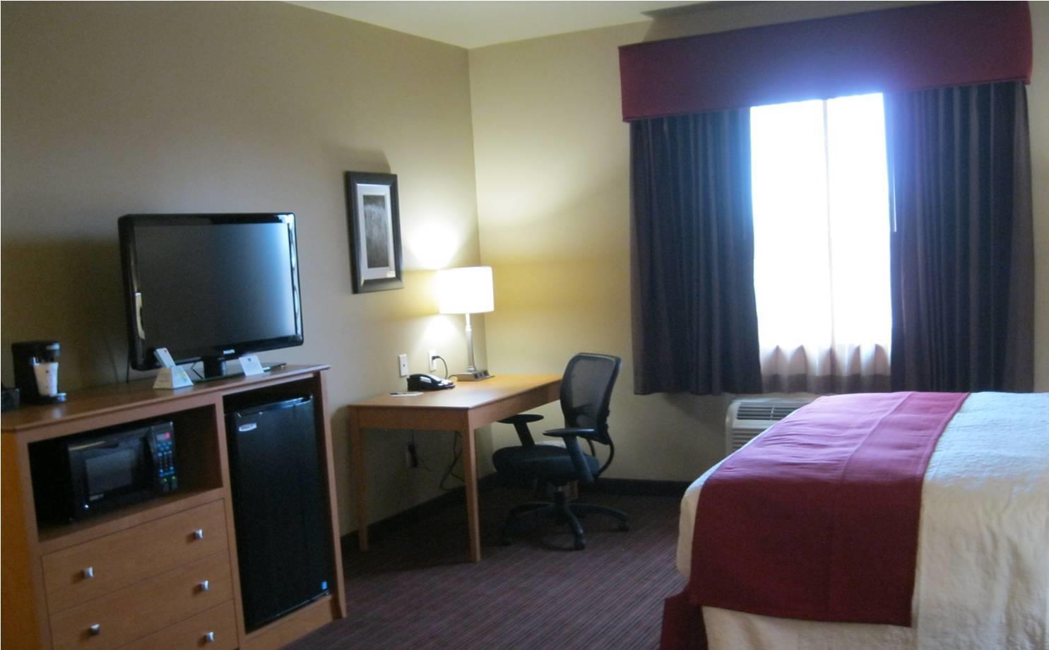 Best Western Golden Prairie Inn And Suites Sidney Exteriör bild