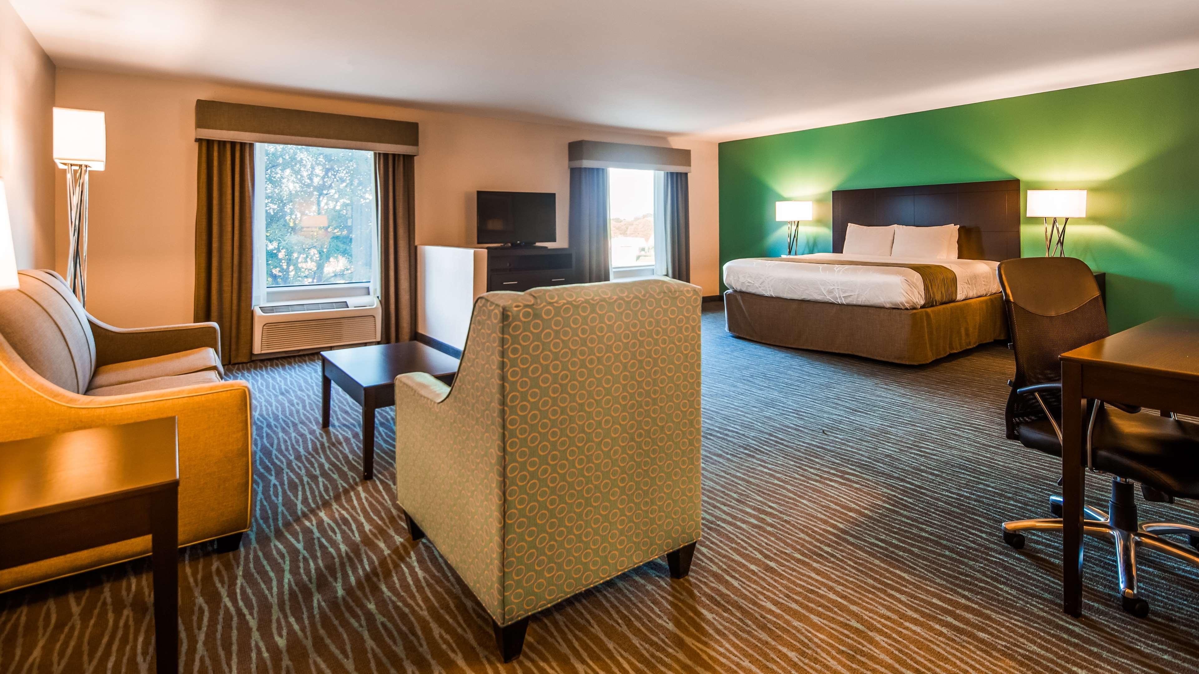 Best Western Golden Prairie Inn And Suites Sidney Exteriör bild