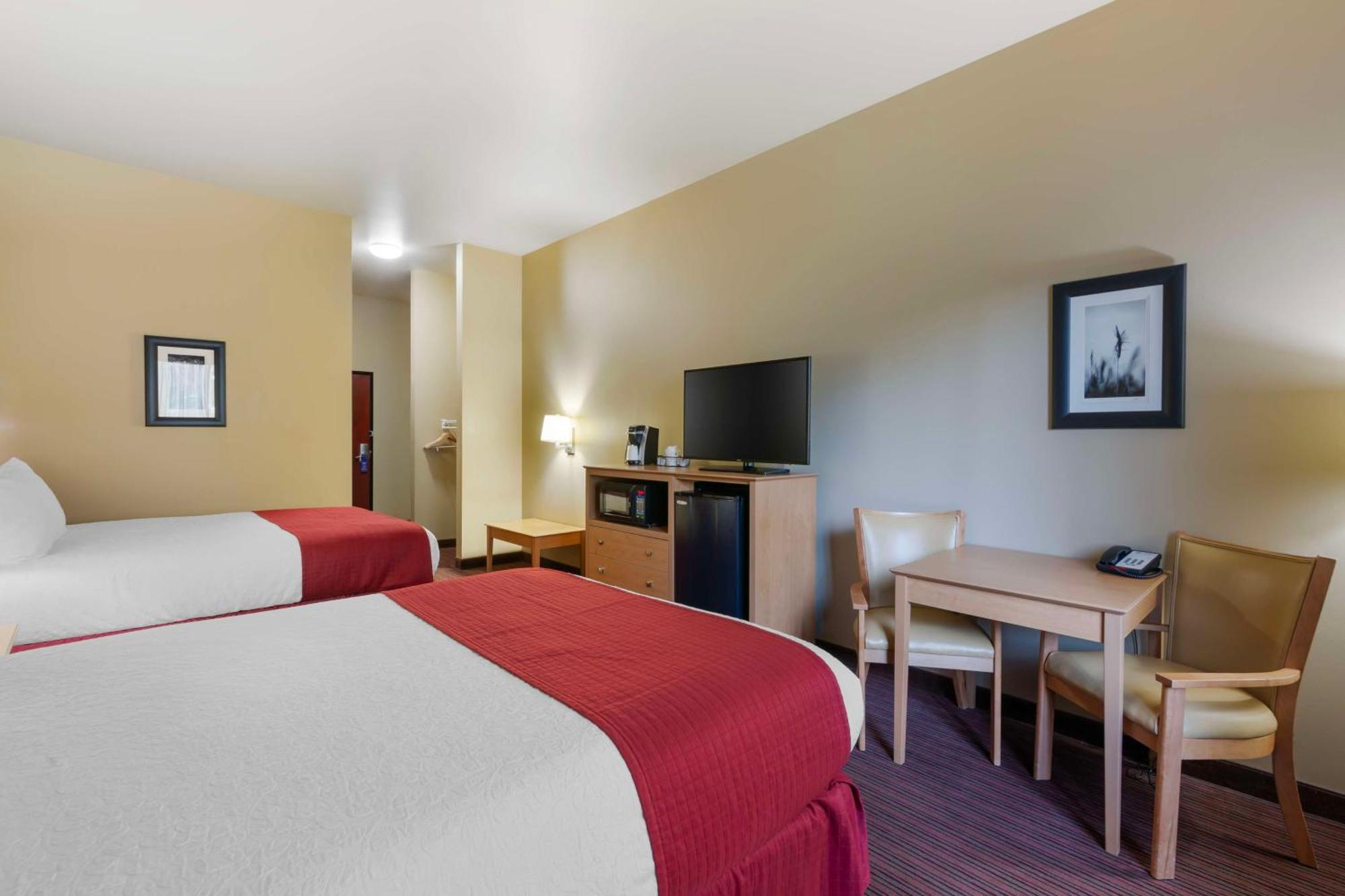 Best Western Golden Prairie Inn And Suites Sidney Exteriör bild