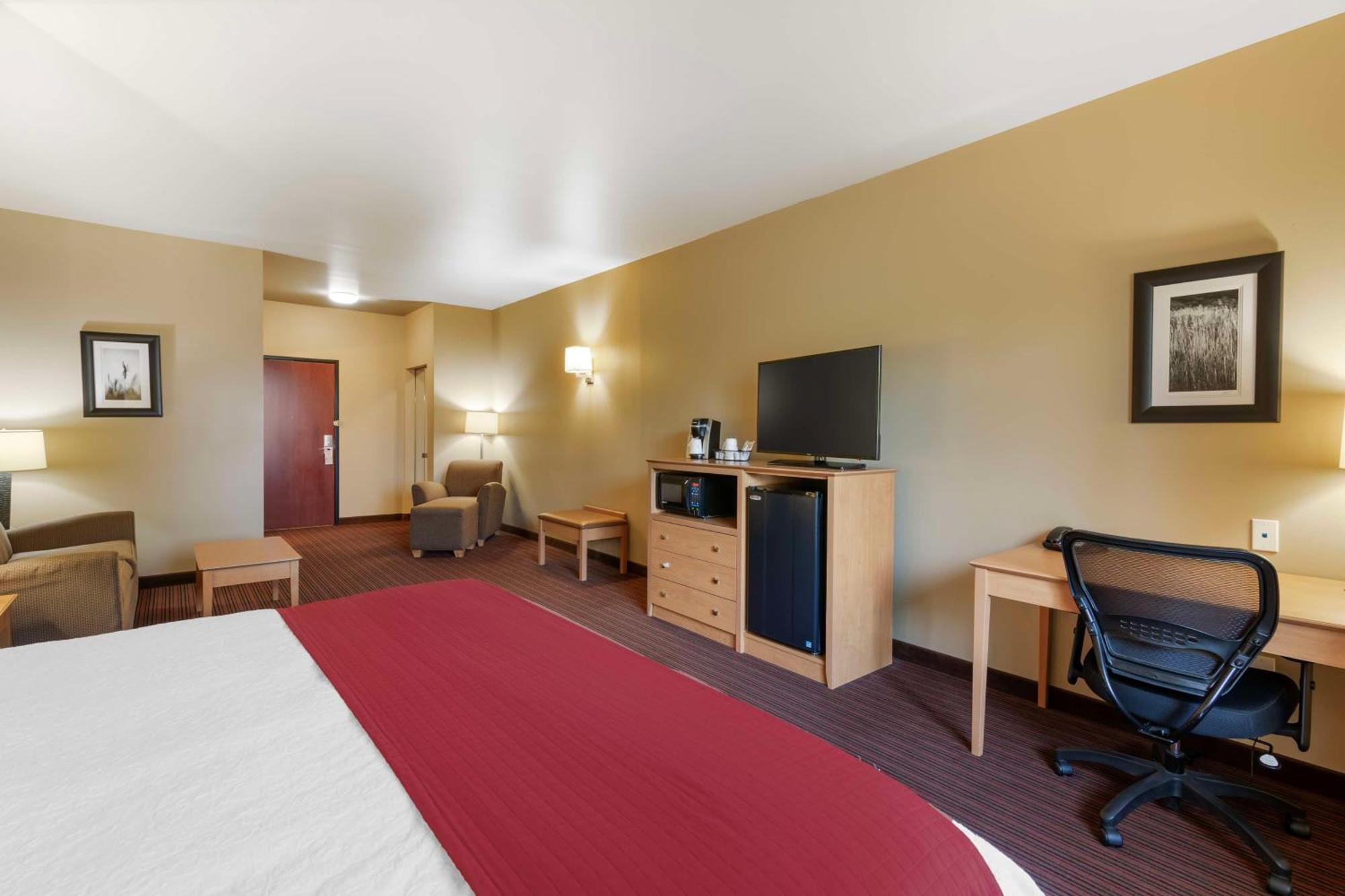 Best Western Golden Prairie Inn And Suites Sidney Exteriör bild